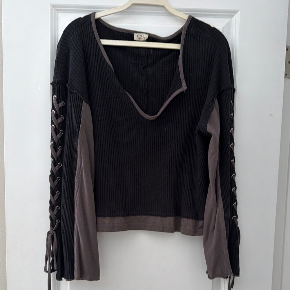 POL Black Ribbed Pullover with Gray Lace-Up Sleeves